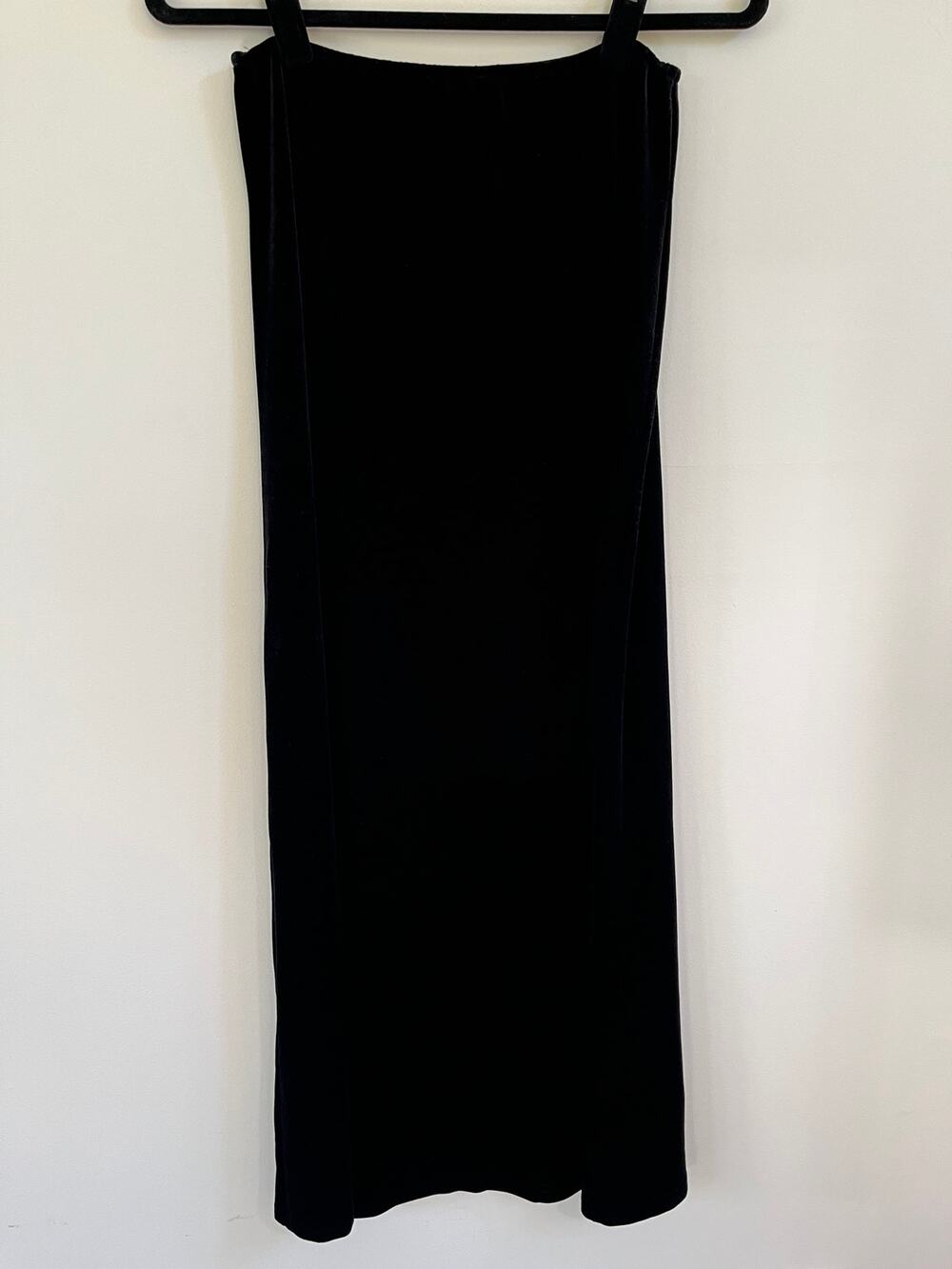 Propose Vintage 90’s Velvet Maxi Skirt